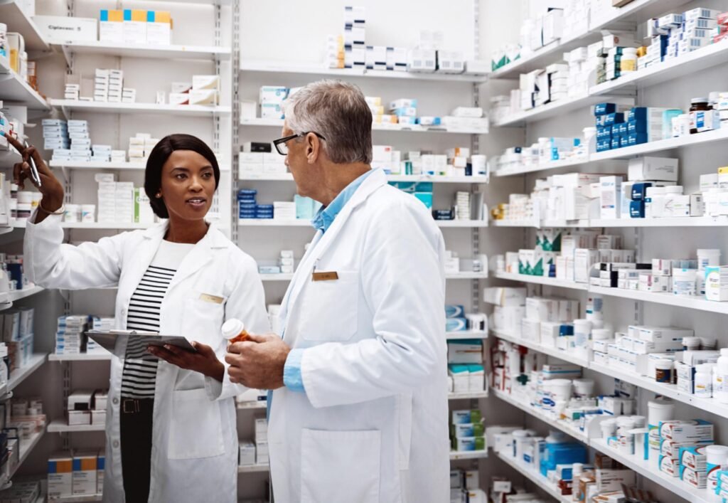 A Day in the Life of a Pharmacy Technician: What to Expect 1 Day as a pharmacy technician